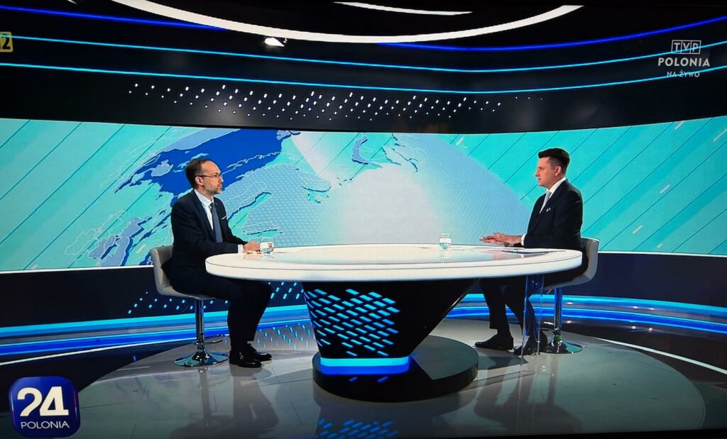 ROK 2026 ZACZYNAMY W TVP POLONIA – OD ROZMOWY O NASZYCH SZKOŁACH I MISJI NA ŚWIECIE.